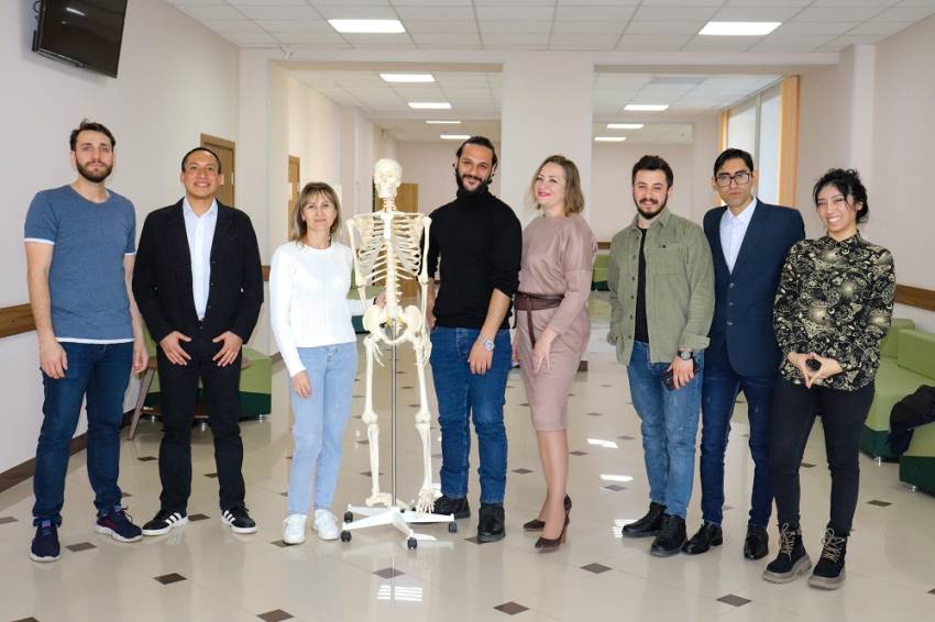 НИУ «БелГУ» проводит профориентационные мероприятия для иностранцев События НИУ «БелГУ» ниу «белгу» проводит профориентационные мероприятия для иностранцев